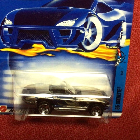 2002 HOT WHEELS Corvette #67 - Picture 2 of 3